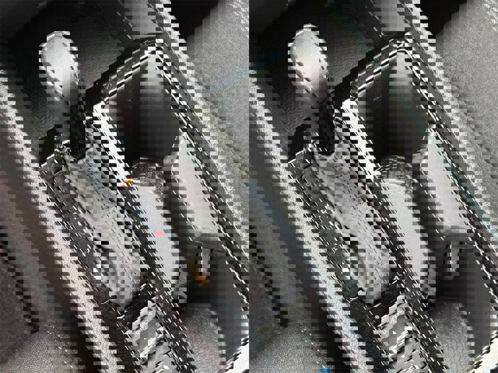 Used 2024 Honda Accord Sport image 15