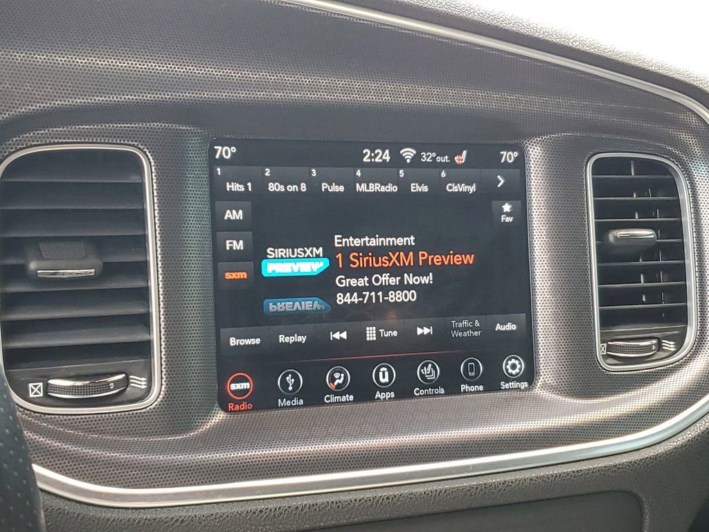 Used 2018 Dodge Charger R/T image 22