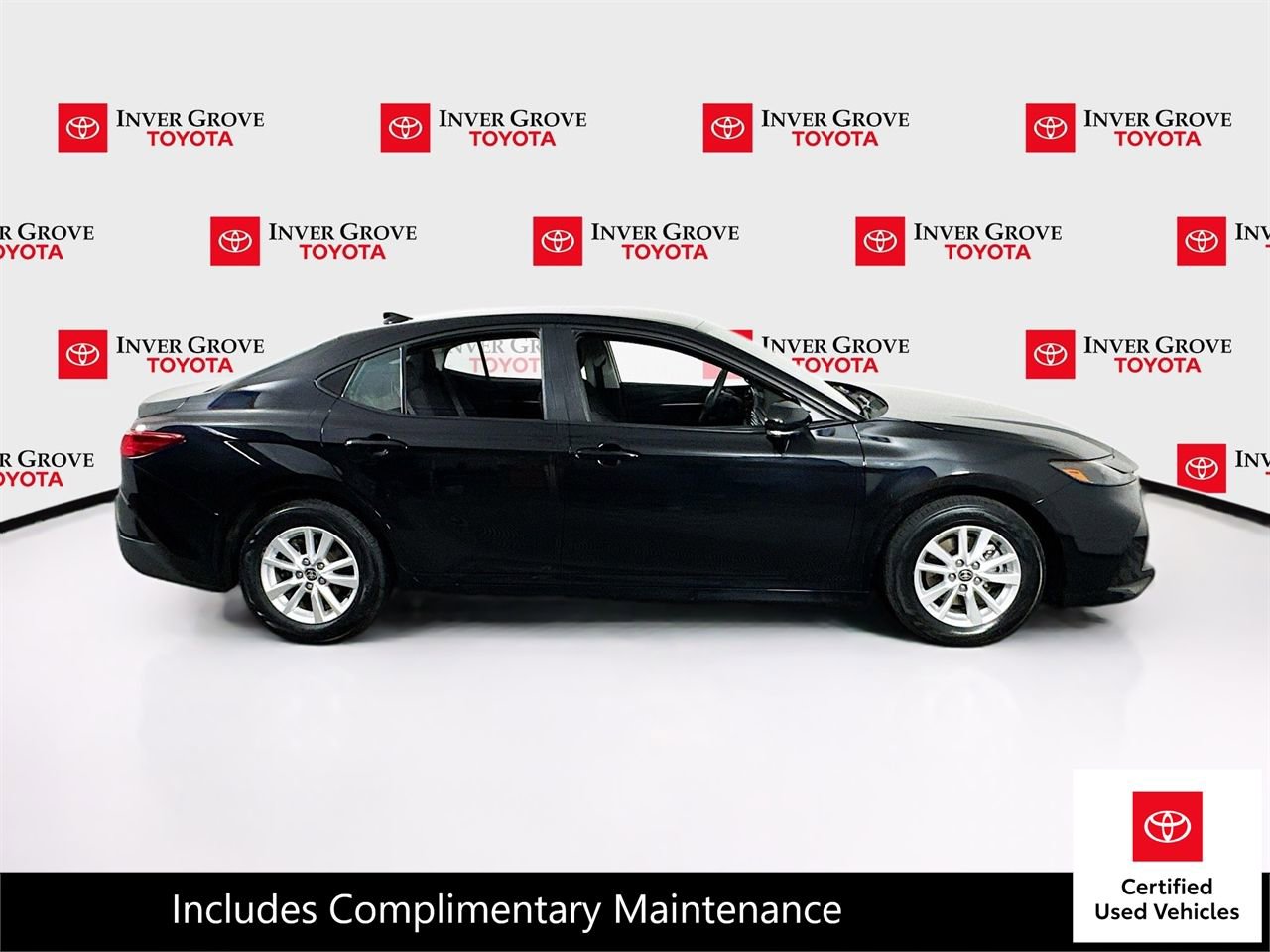 Certified 2025 Toyota Camry LE image 4