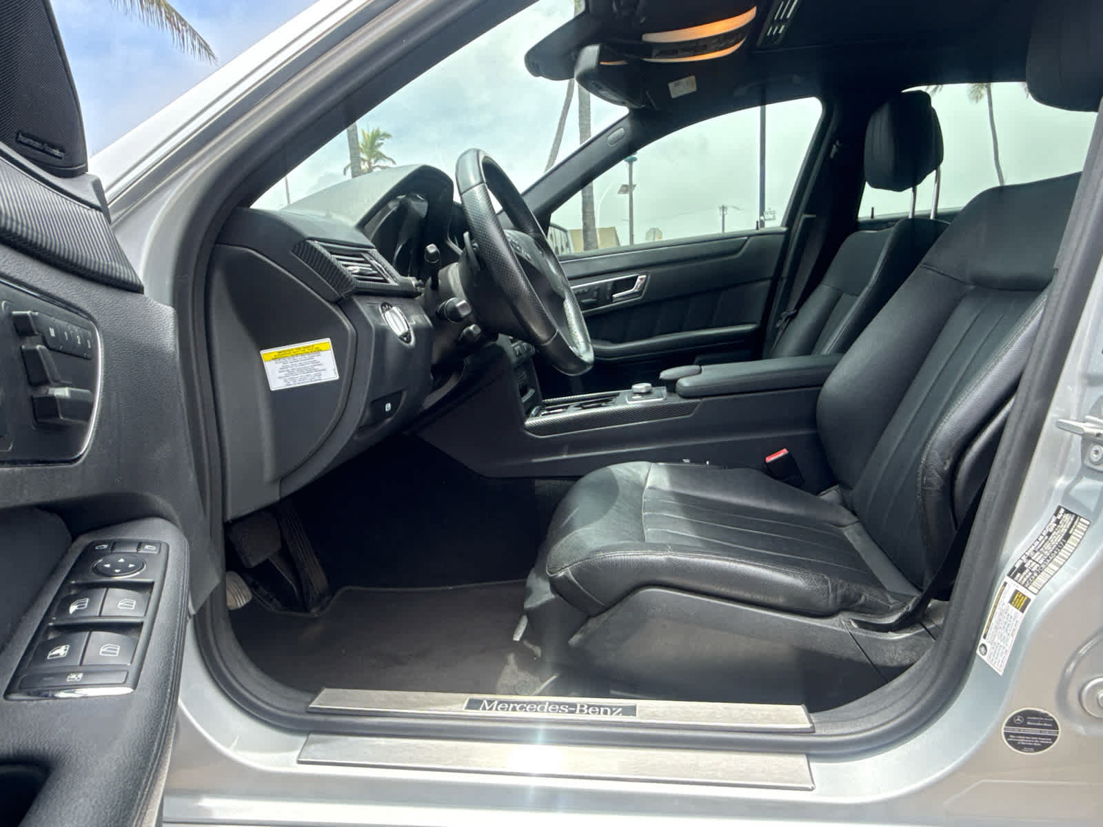 Used 2010 Mercedes-Benz E 550 Sedan image 8