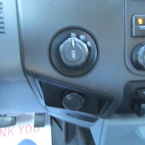 Used 2015 Ford F250 XL w/ Power Equipment Group image 15