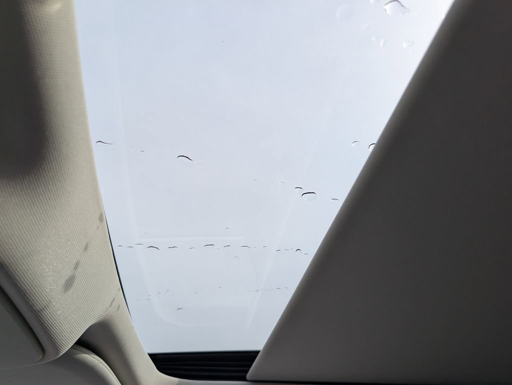 New 2025 Ford Expedition Active image 17