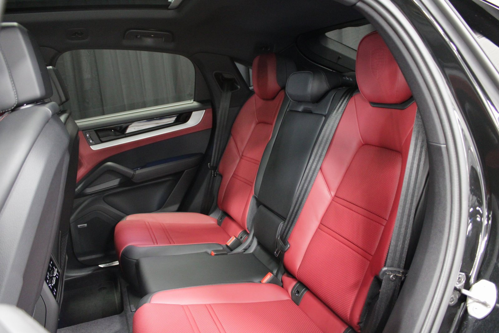 New 2026 Porsche Cayenne E-Hybrid Coupe image 20