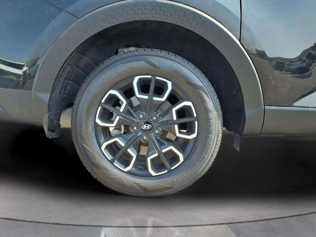 Used 2023 Hyundai Santa Cruz SEL Premium w/ Winter Package image 9