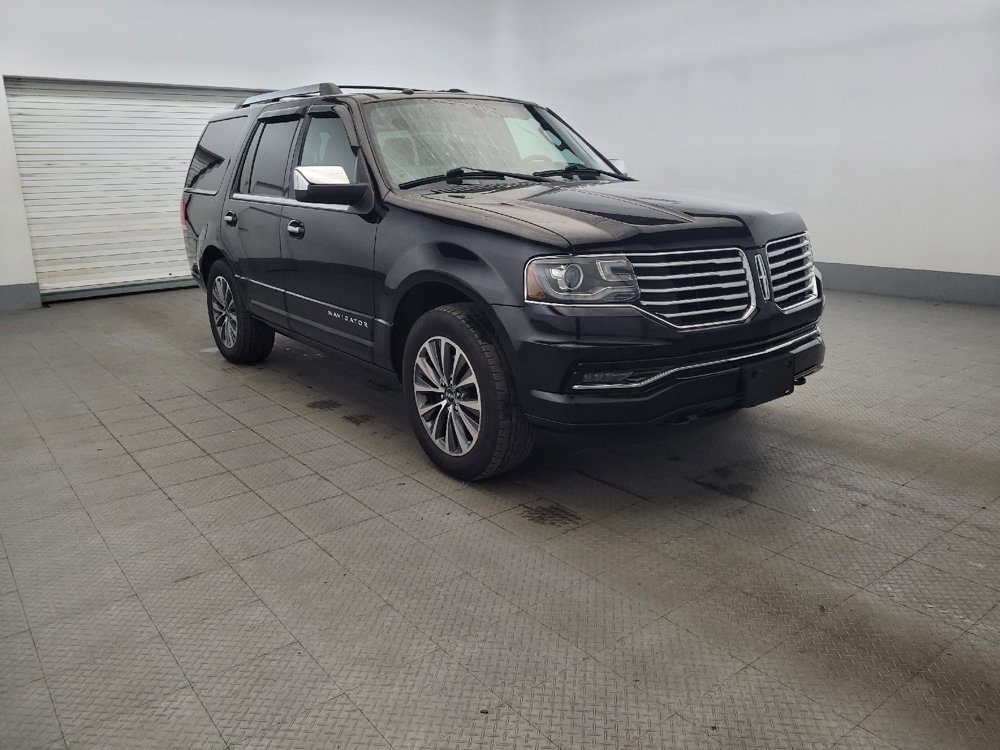 Used 2017 Lincoln Navigator Select AWD/4WD image 13