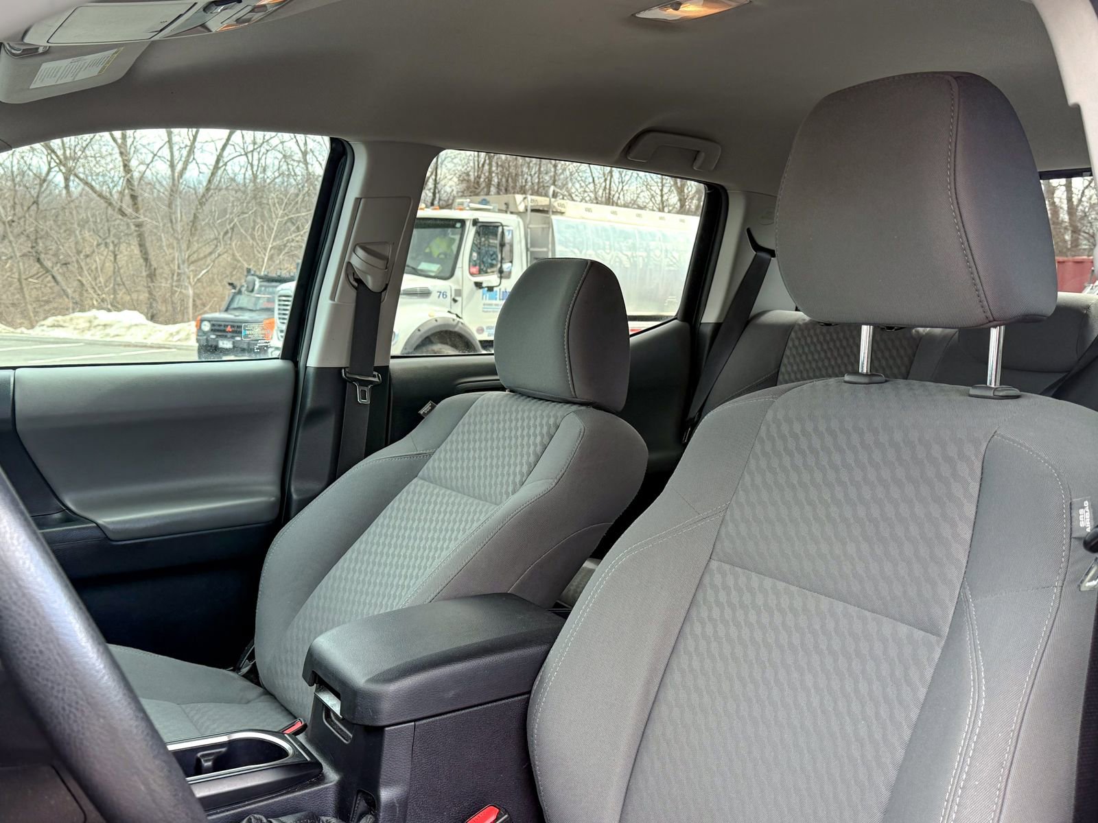 Used 2021 Toyota Tacoma SR image 18