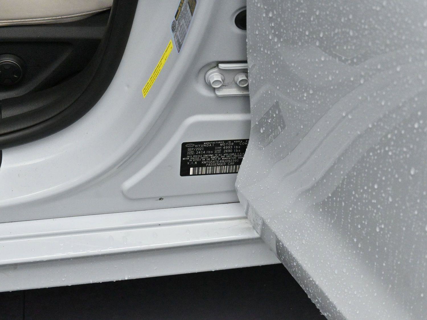 Used 2022 Genesis G70 3.3T w/ Sport Prestige Package image 40