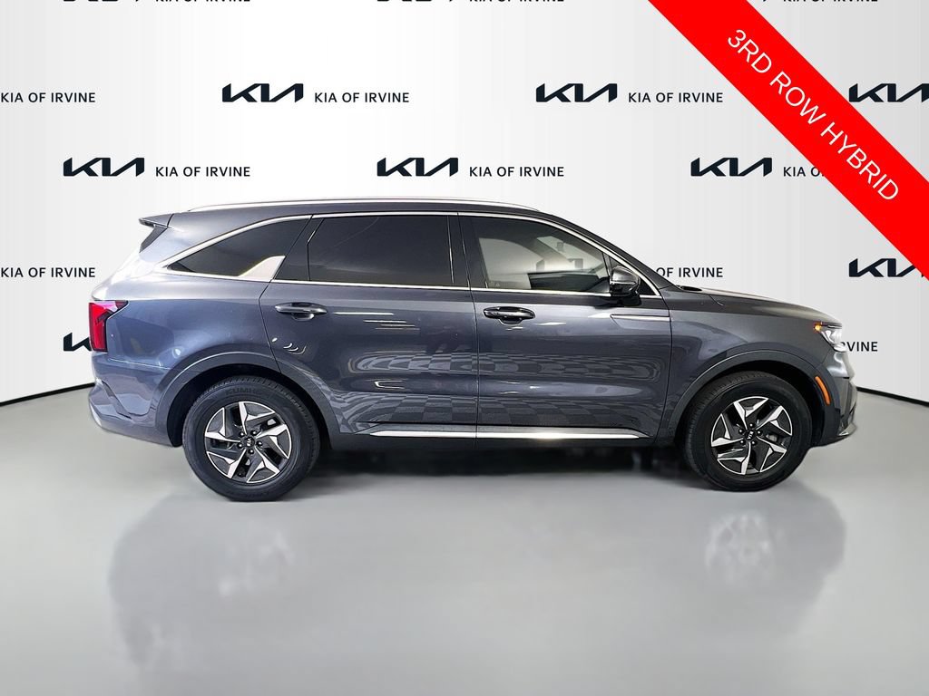 Certified 2021 Kia Sorento S FWD image 11