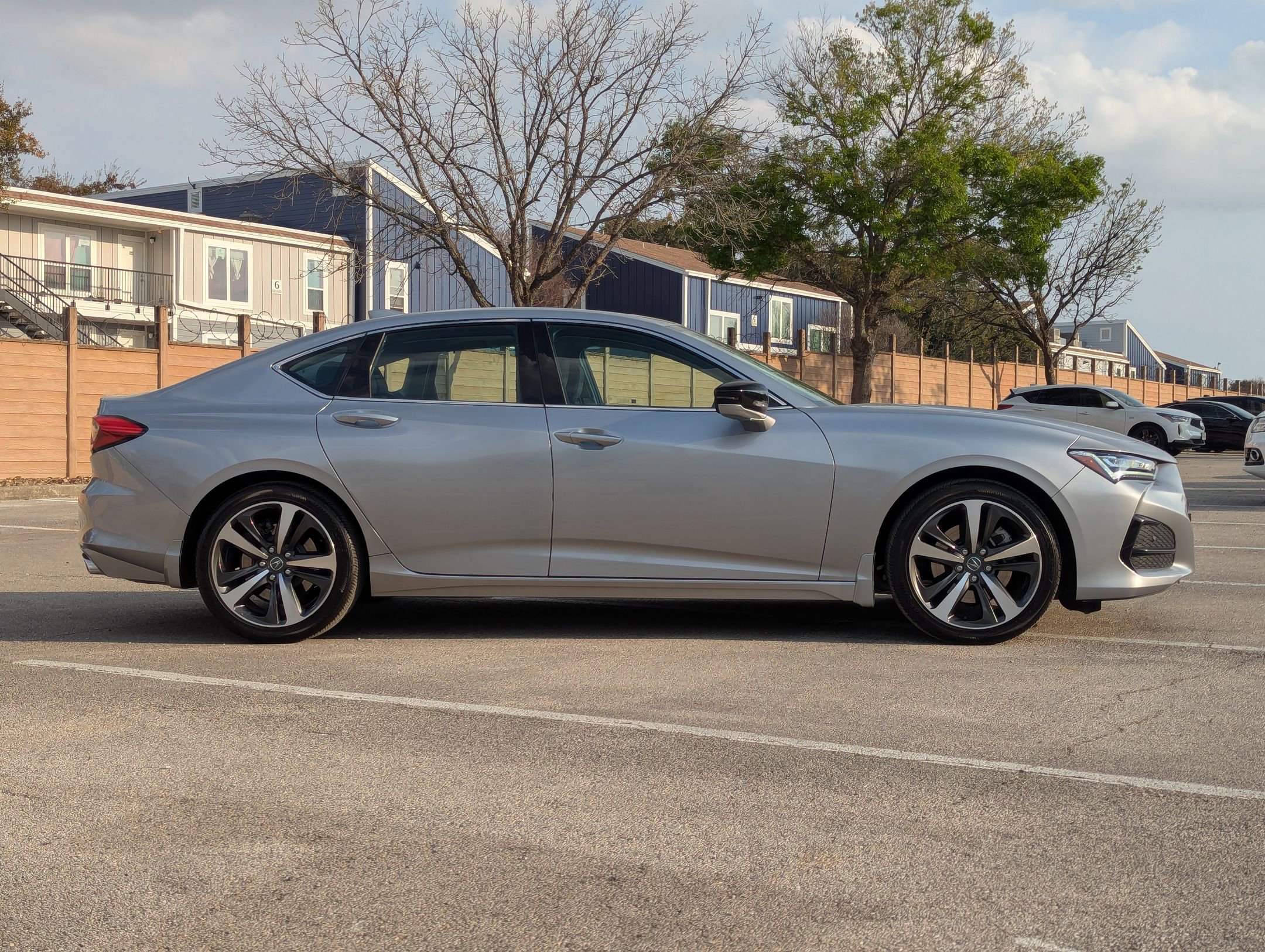 Certified 2025 Acura TLX w/ Technology Package FWD image 4