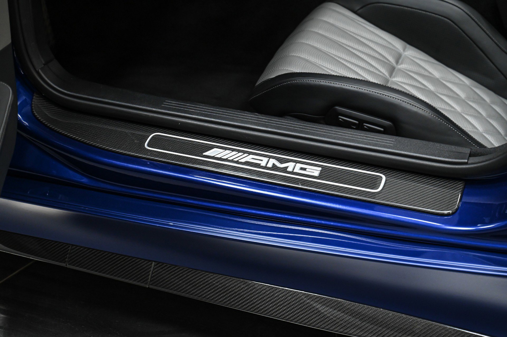 Used 2020 Mercedes-Benz AMG GT R image 26