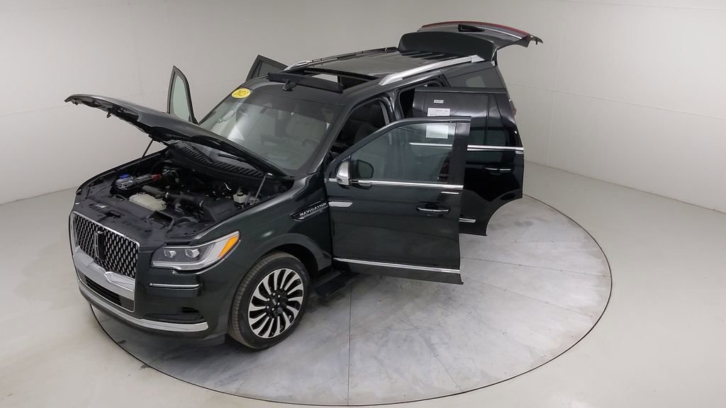Used 2023 Lincoln Navigator Black Label image 60