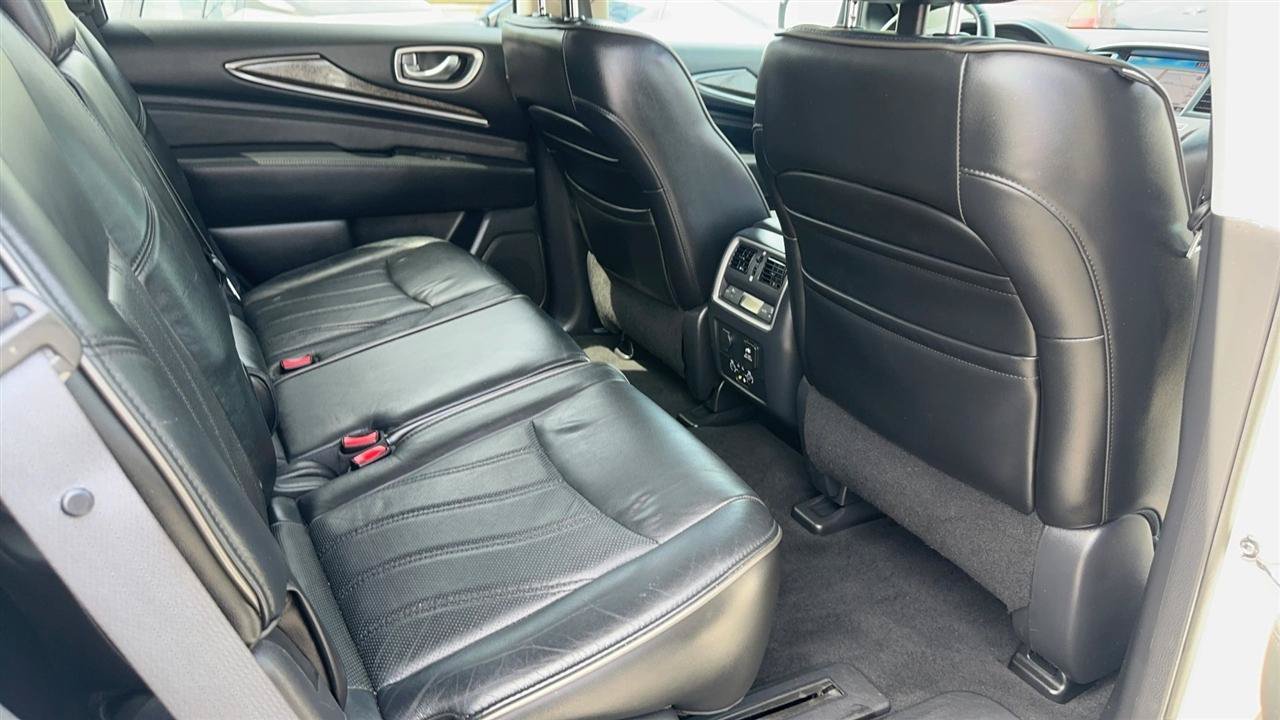 Used 2013 INFINITI JX35 AWD w/ Premium Pkg image 56