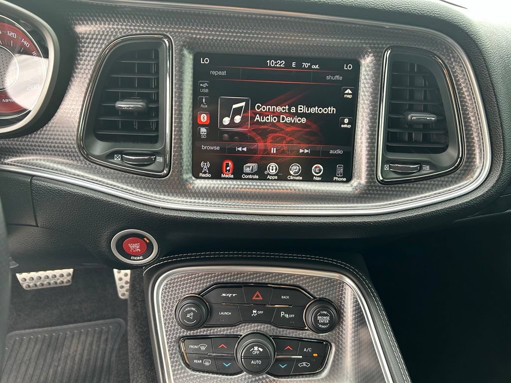 Used 2015 Dodge Challenger SRT Hellcat RWD image 19