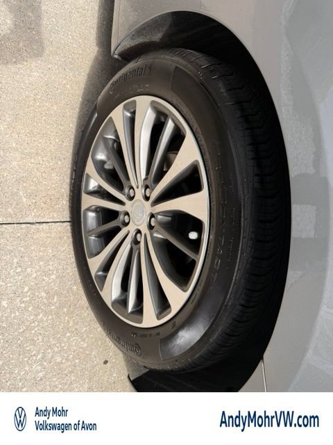 Used 2019 Buick LaCrosse Essence w/ Sights and Sounds Package FWD image 11