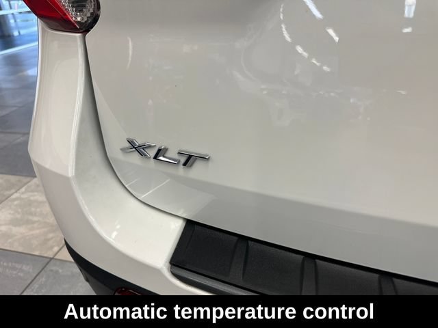 Used 2023 Ford Explorer XLT w/ Equipment Group 202A AWD/4WD image 11