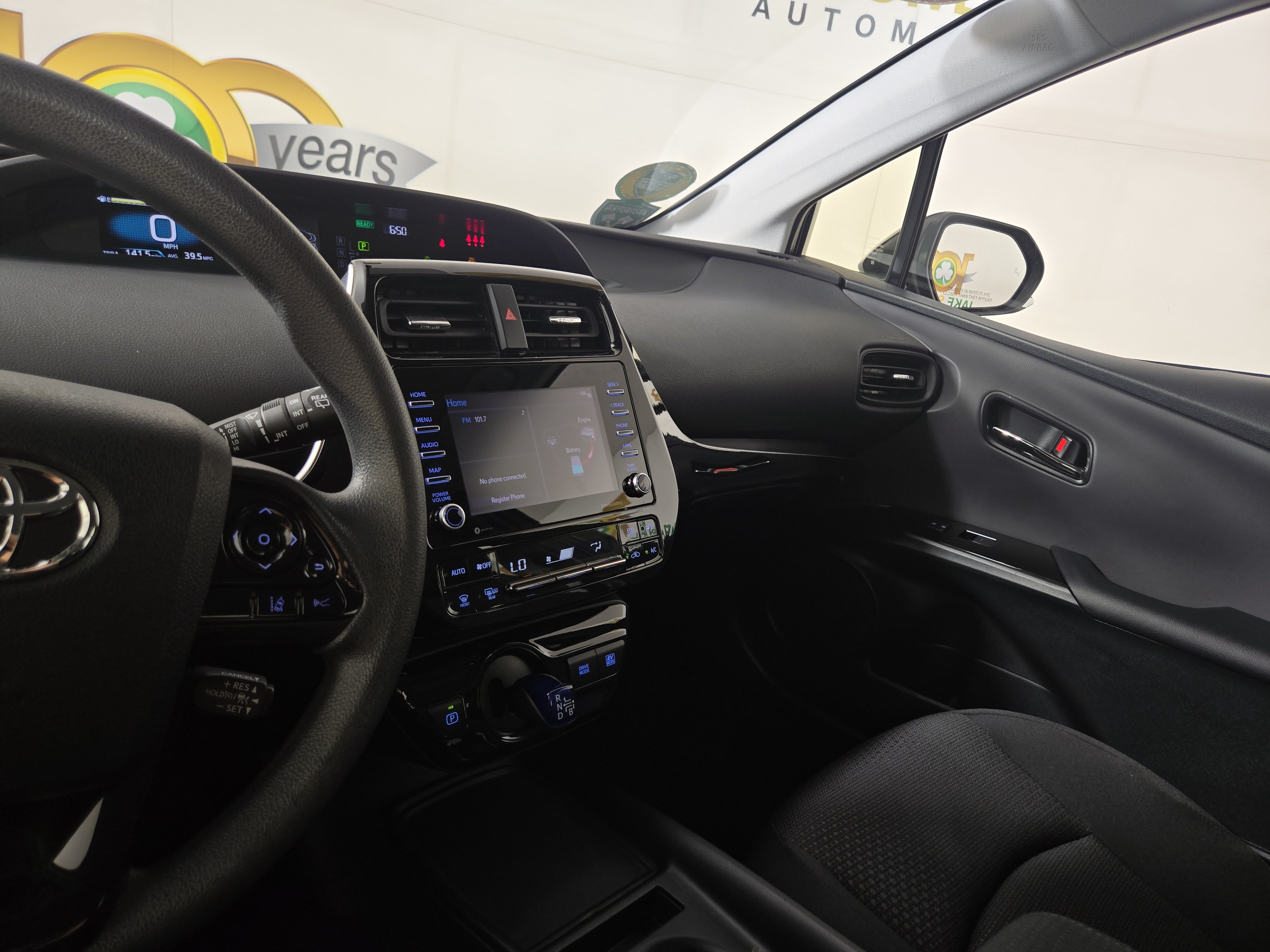Used 2021 Toyota Prius LE FWD image 23