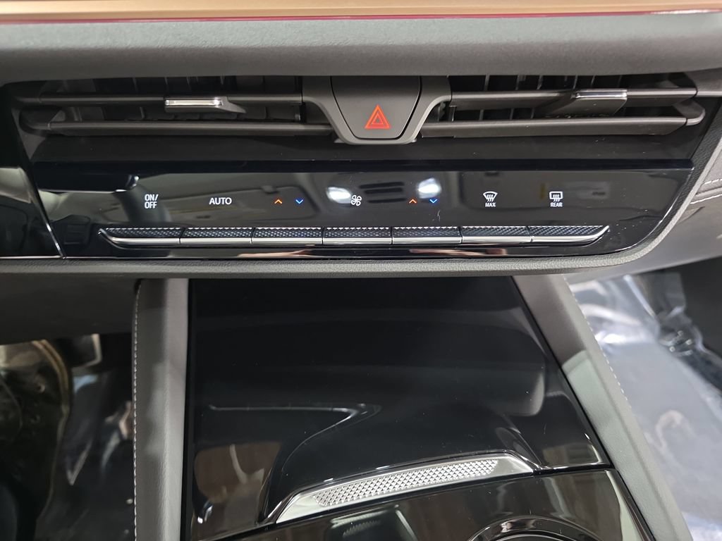 New 2026 Buick Envision Sport Touring AWD/4WD image 21