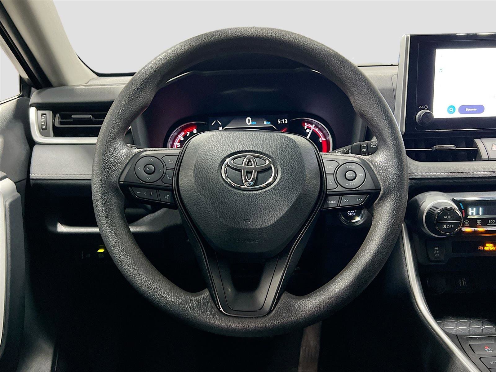 Used 2025 Toyota RAV4 XLE image 16