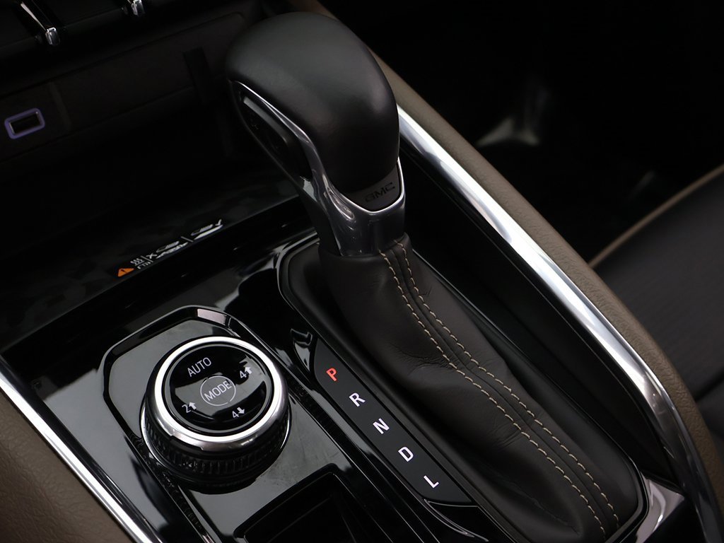 Used 2023 GMC Canyon Denali image 59