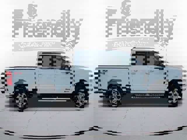 Used 2023 Ford F250 Lariat w/ Chrome Package image 4