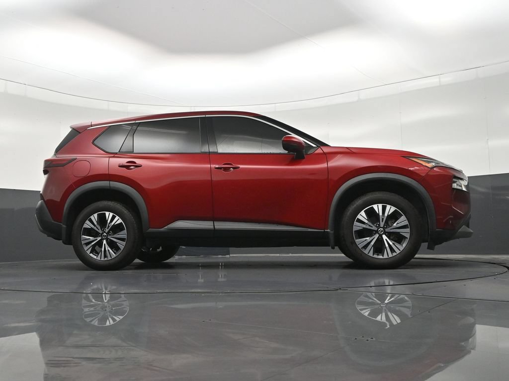 Used 2021 Nissan Rogue SV FWD image 28