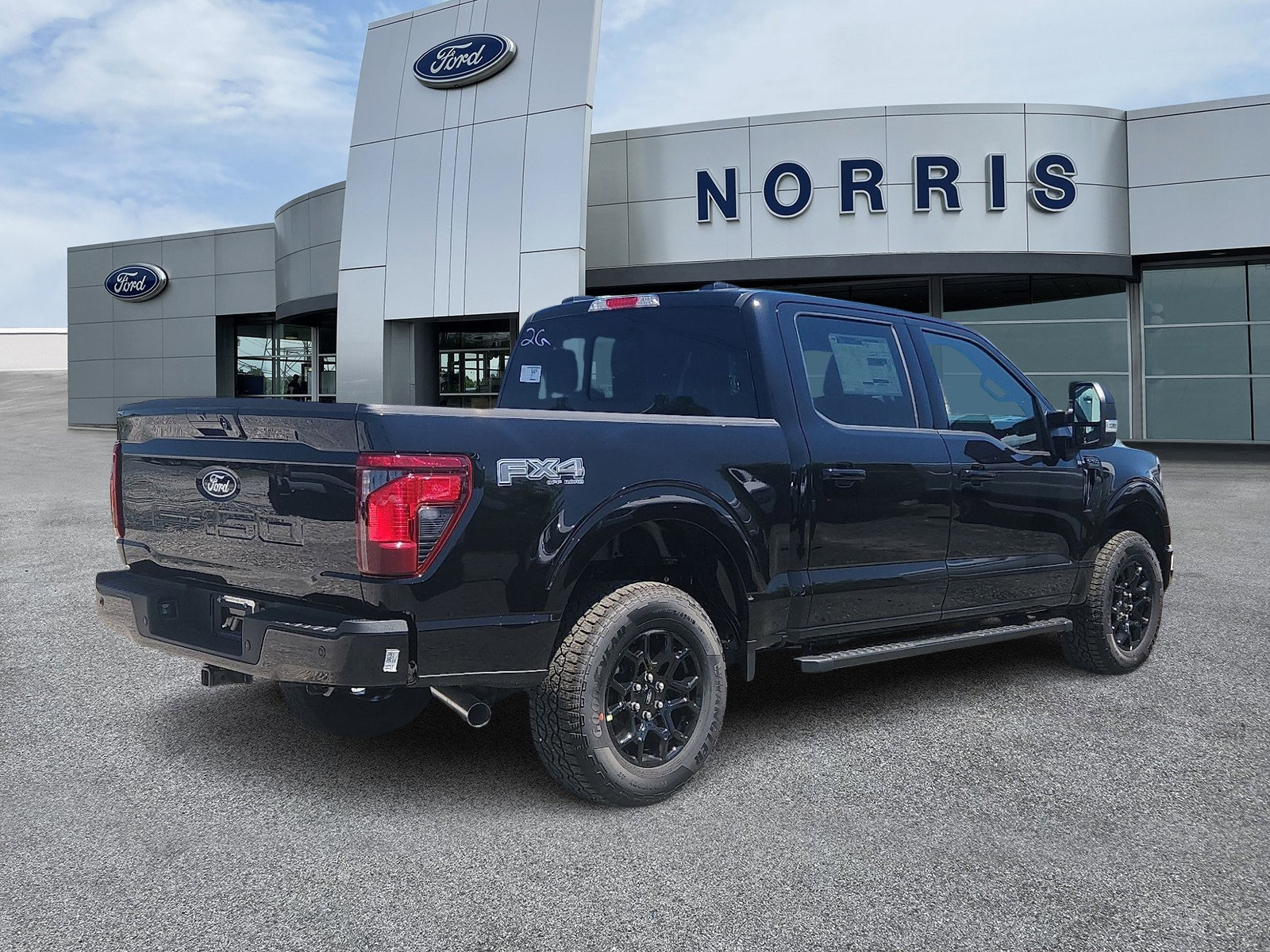 New 2025 Ford F150 XLT w/ Equipment Group 302A MID image 4