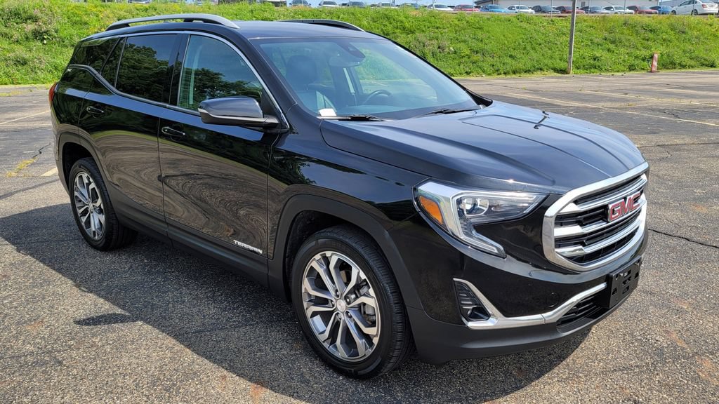 Used 2021 GMC Terrain SLT AWD/4WD image 2