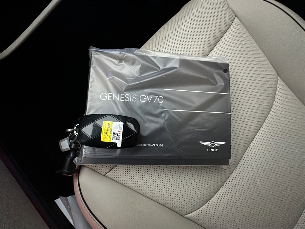 New 2026 Genesis GV70 2.5T Advanced image 28