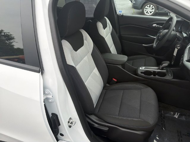 Certified 2026 Chevrolet Trax LS FWD image 19