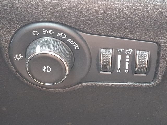 Used 2023 Jeep Compass Limited AWD/4WD image 23