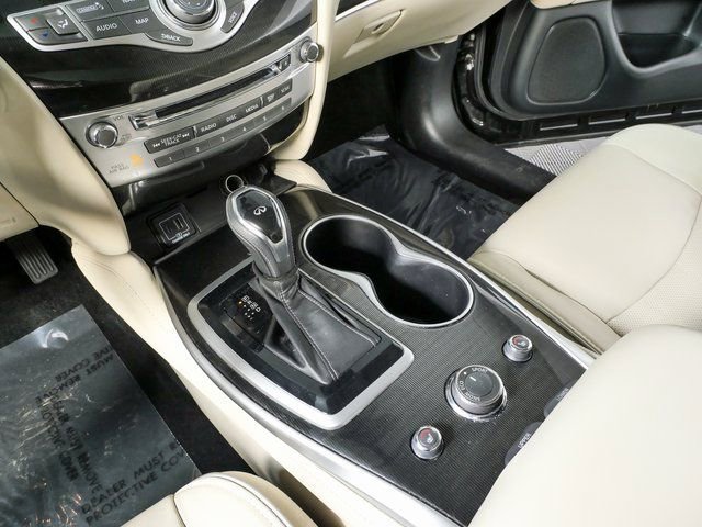 Used 2020 INFINITI QX60 Luxe w/ Essential Package FWD image 16