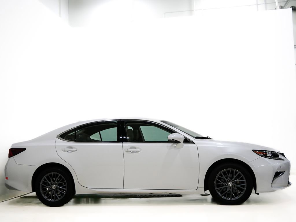 Used 2018 Lexus ES 350 w/ Premier Package FWD image 5