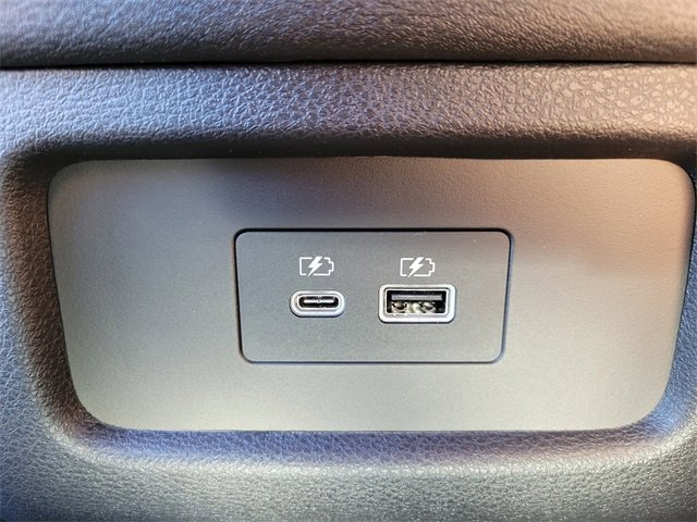 New 2025 Nissan Pathfinder SV image 17