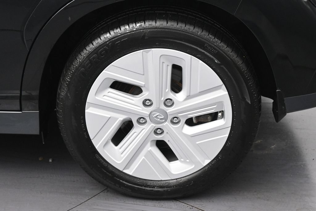 Used 2023 Hyundai Kona Limited FWD image 36