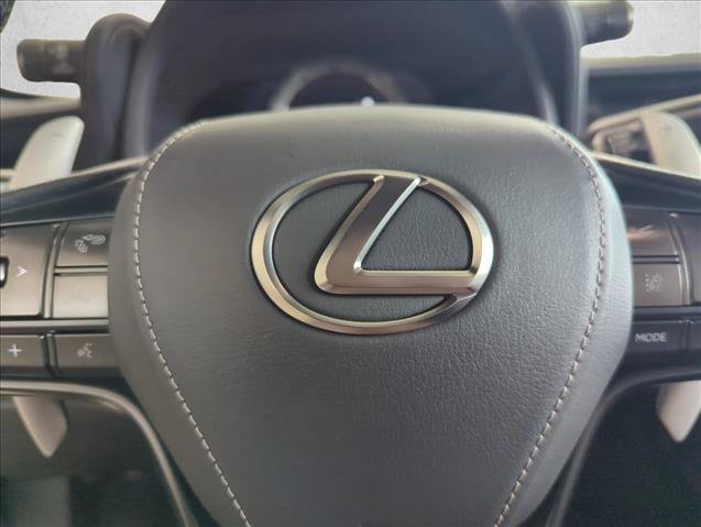 Used 2018 Lexus LC 500 Coupe w/ Performance Package RWD image 16