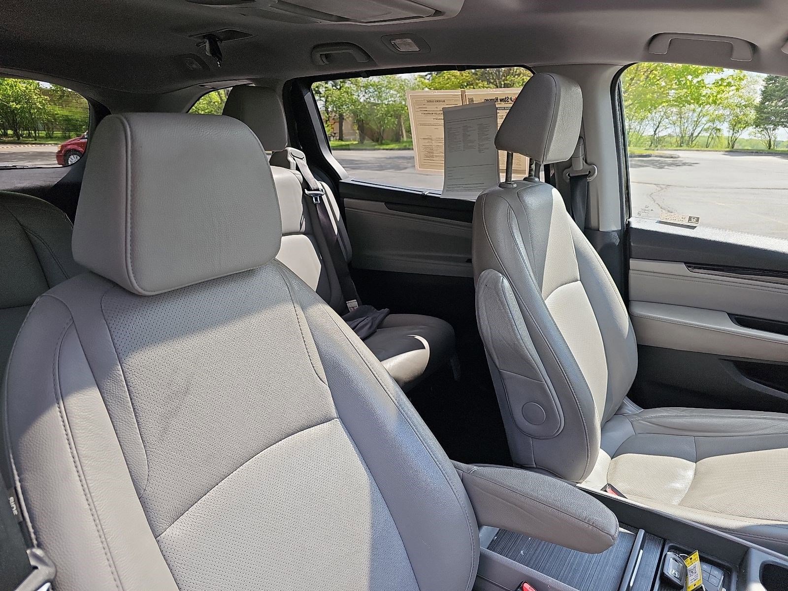 Used 2020 Honda Odyssey Elite image 12