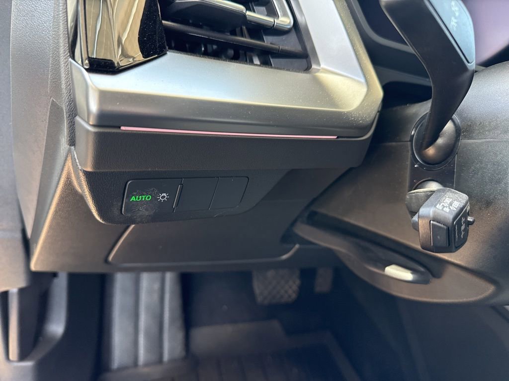 Used 2024 Audi Q4 e-tron Premium Plus image 29