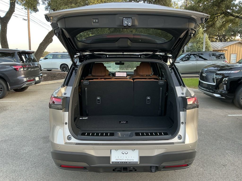 New 2026 INFINITI QX60 Autograph w/ Dark Cargo Package image 30
