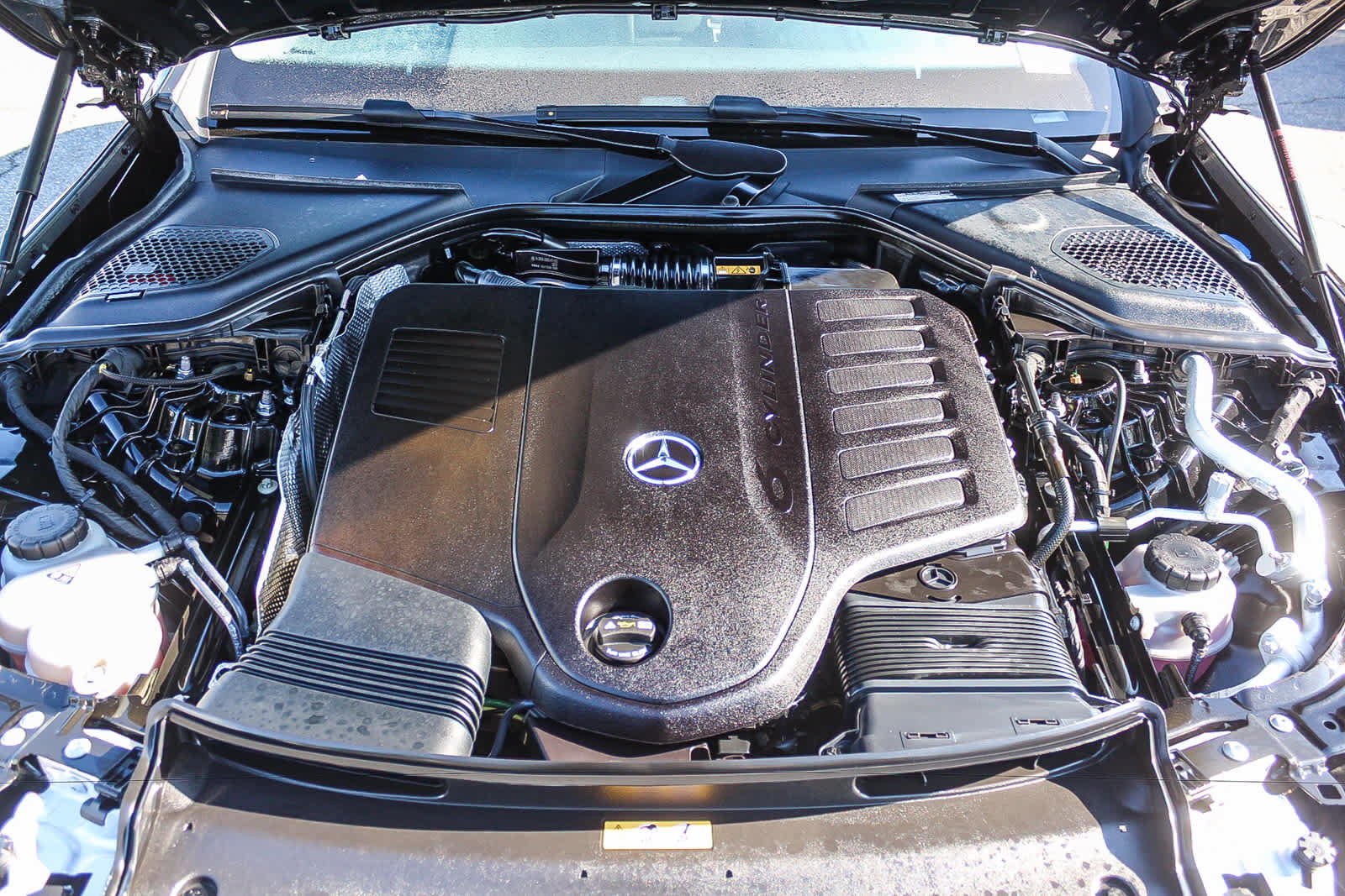 Used 2025 Mercedes-Benz E 450 4MATIC All-Terrain Wagon image 28