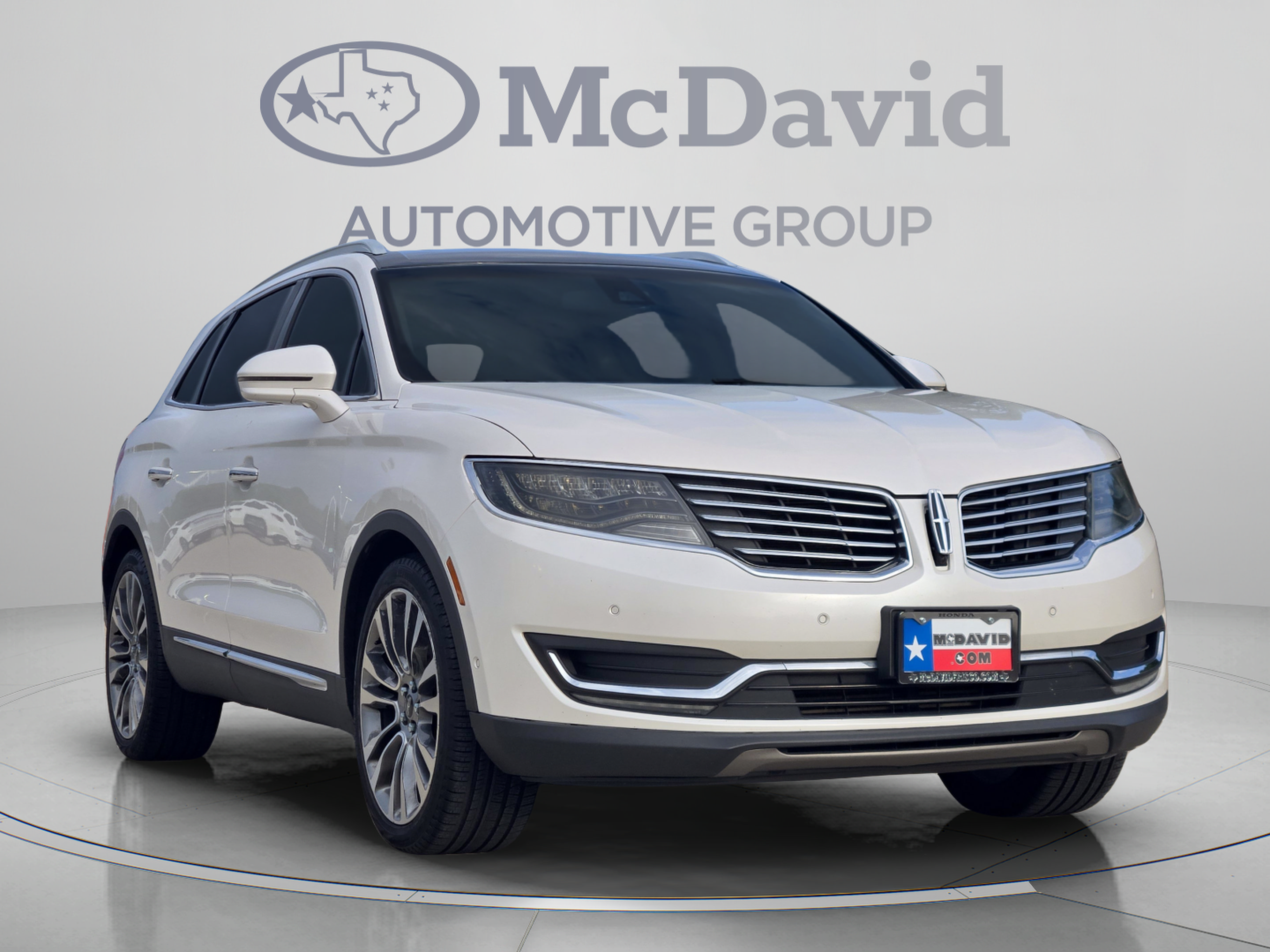 Used 2016 Lincoln MKX Reserve w/ Luxury Package FWD image 7