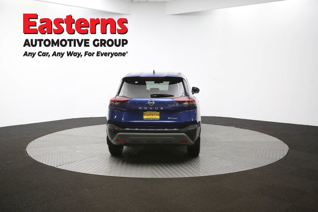 Used 2022 Nissan Rogue SV AWD/4WD image 35