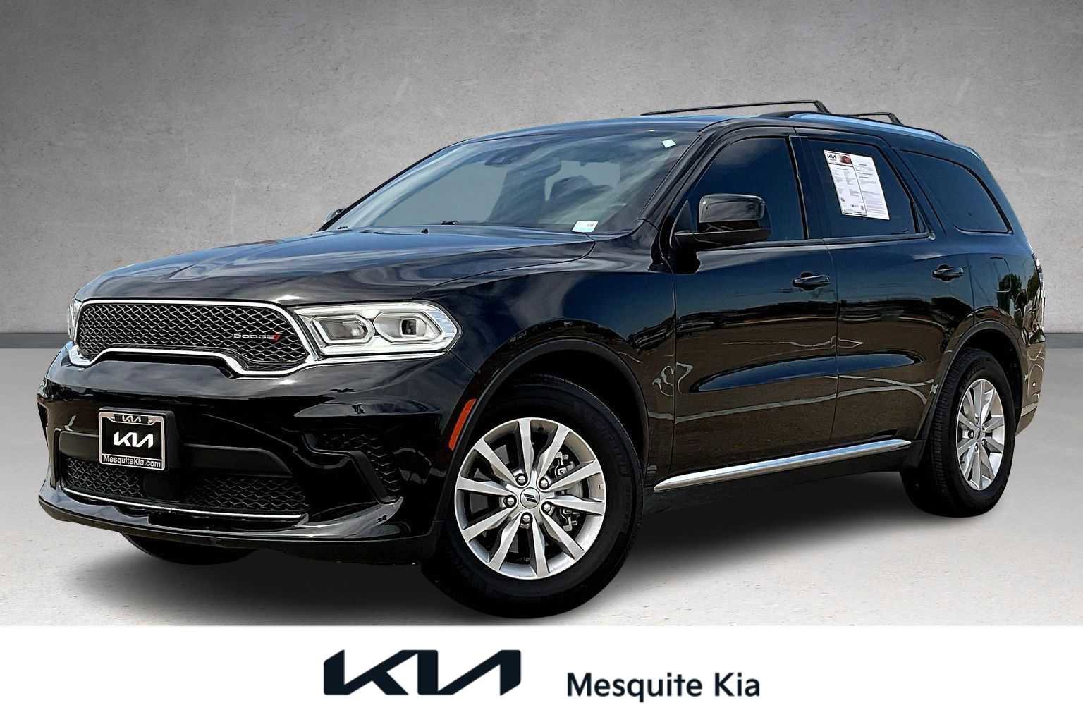 Used 2024 Dodge Durango SXT image 1