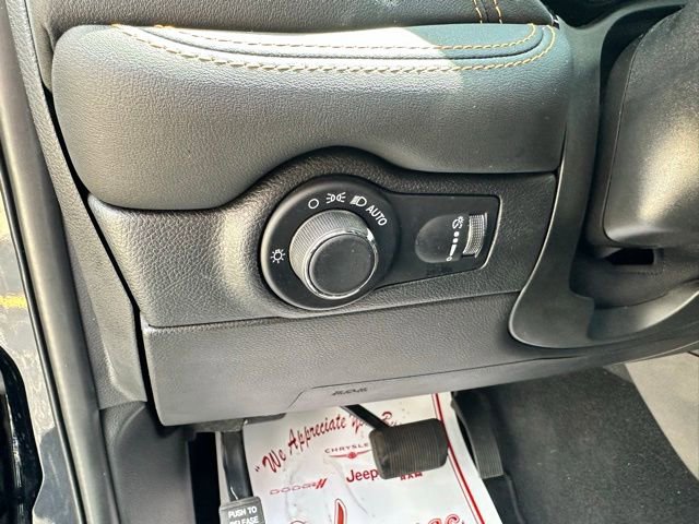 Used 2023 Dodge Durango R/T image 37