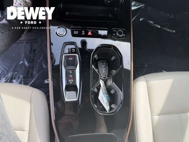 Used 2025 Audi A5 2.0T Premium w/ Convenience Package AWD/4WD image 21