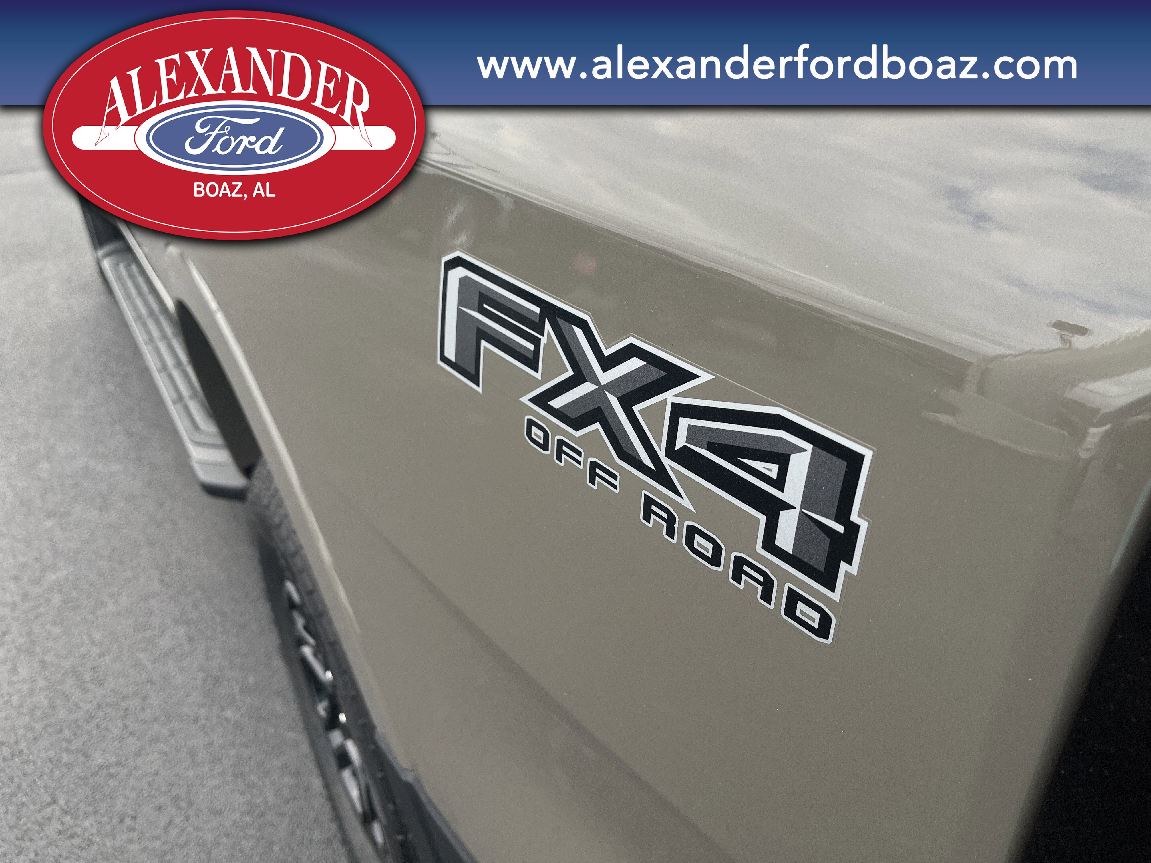 New 2025 Ford Ranger XLT w/ Equipment Group 301A High image 8