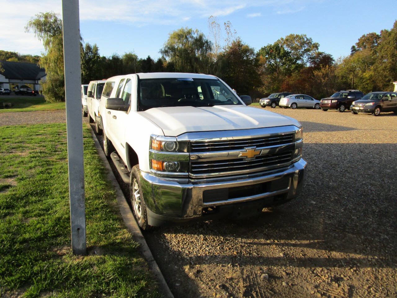 Used 2018 Chevrolet Silverado 2500 W/T image 2