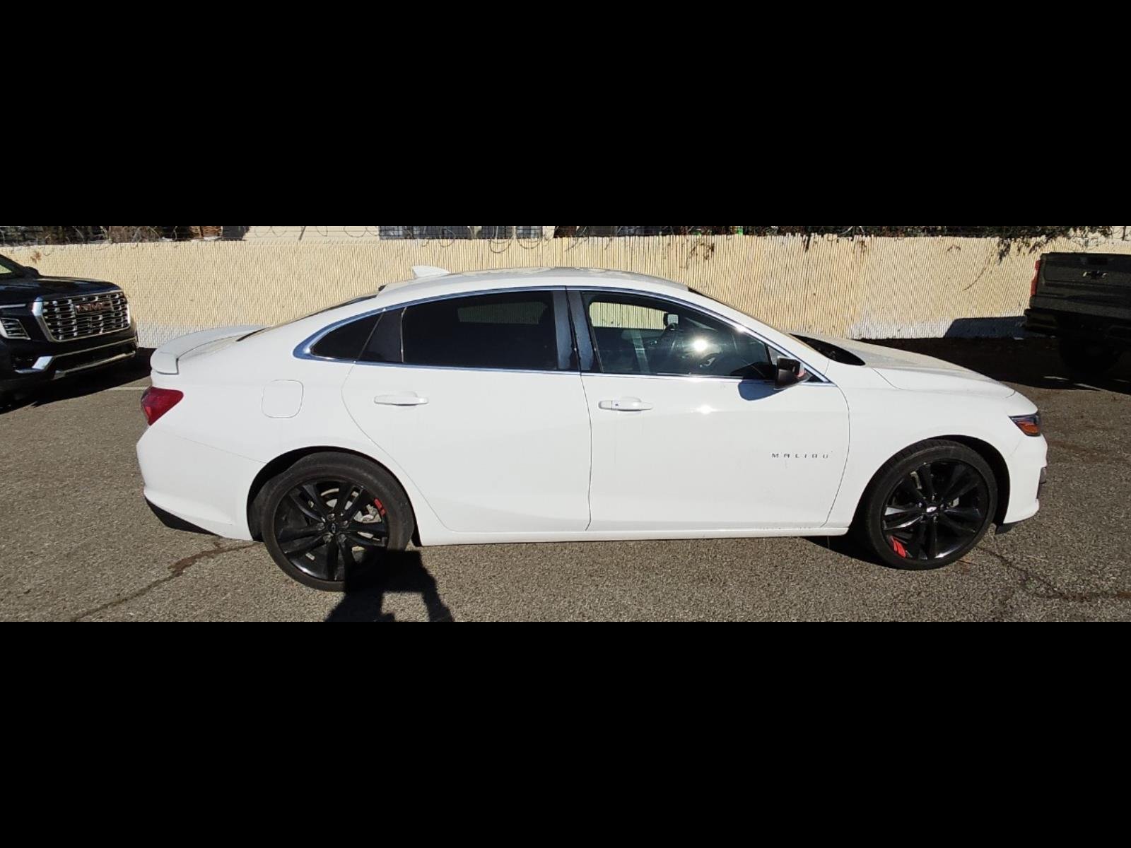 Used 2021 Chevrolet Malibu LT w/ Redline Edition FWD image 19