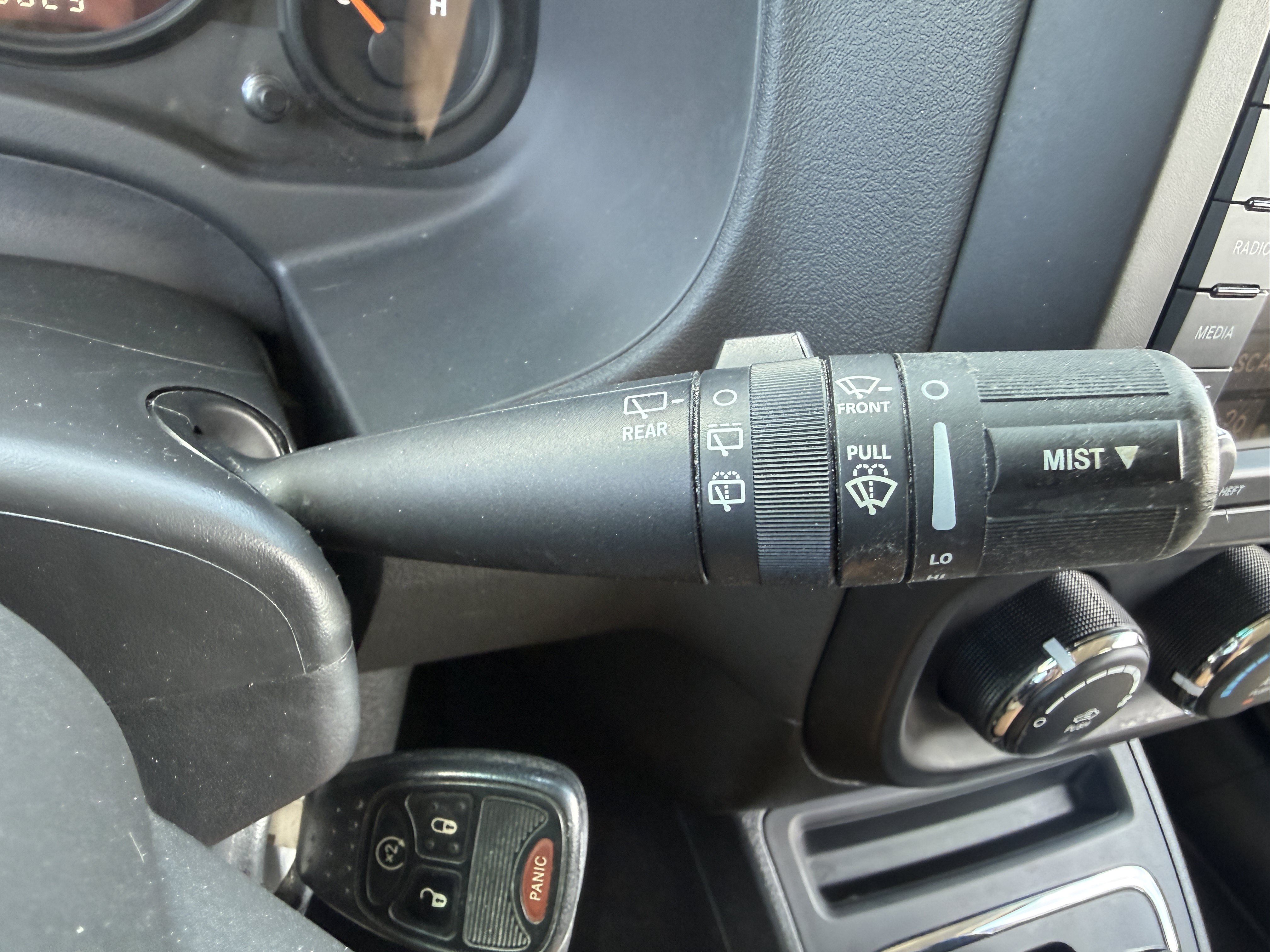 Used 2017 Jeep Patriot Latitude AWD/4WD image 30