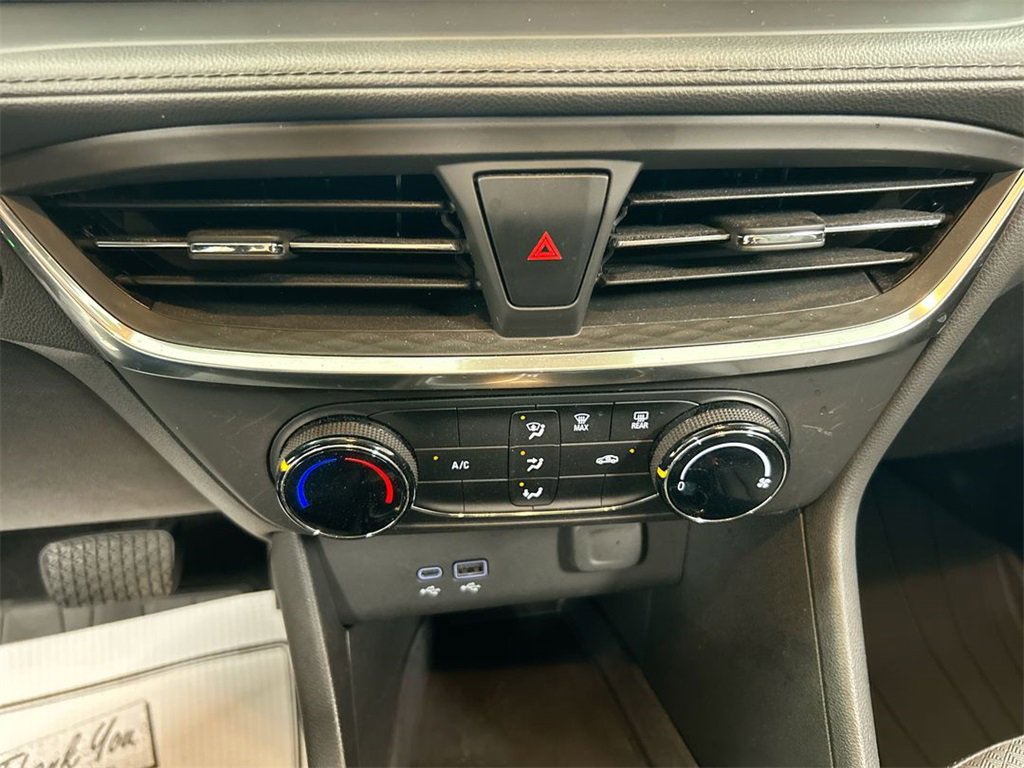 Used 2024 Buick Encore GX Preferred image 16