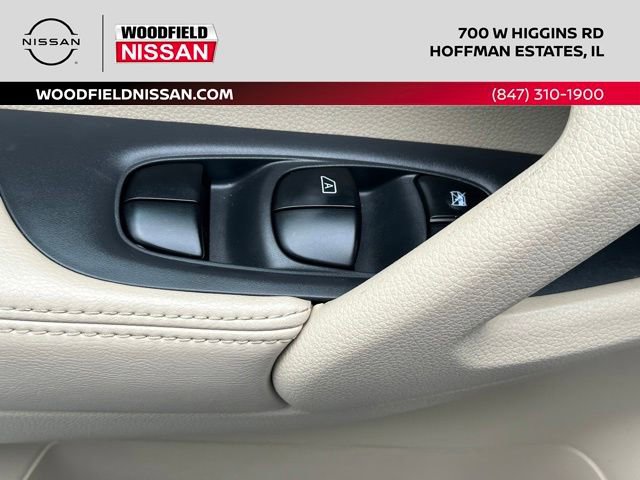 Used 2016 Nissan Rogue SL w/ SL Premium Package AWD/4WD image 20